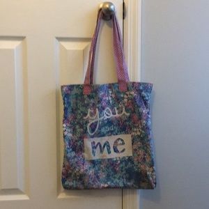Floral print bag